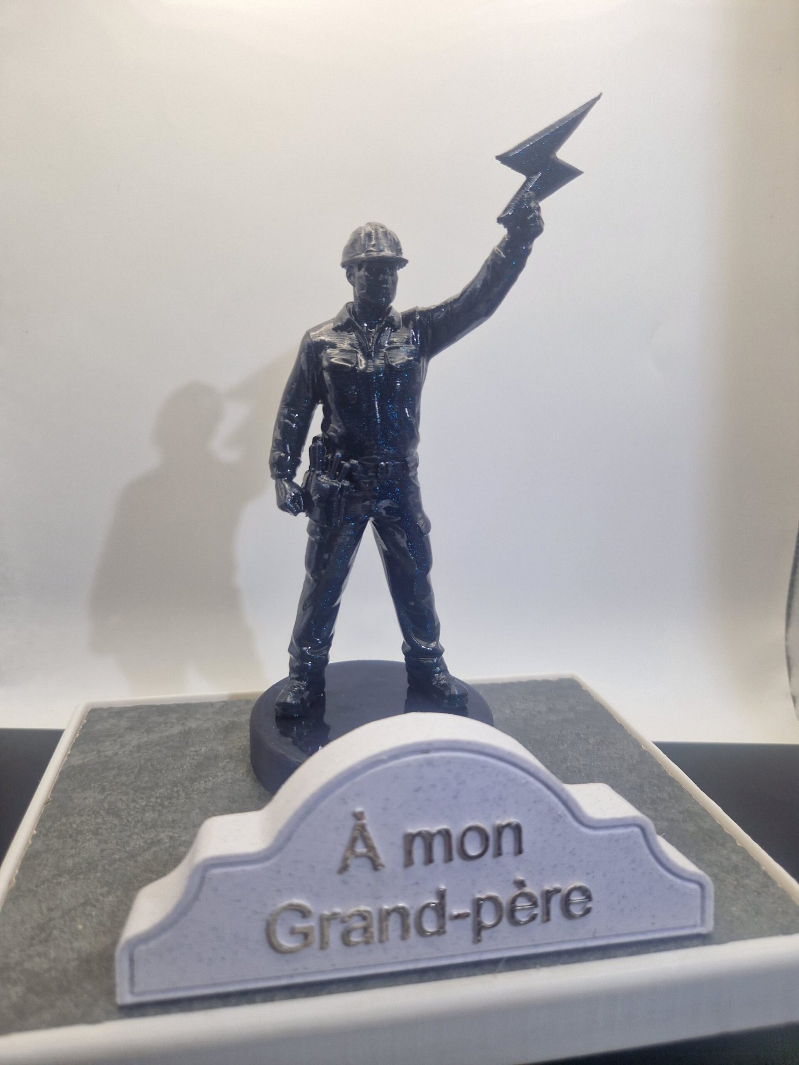 Plaque funéraire Électricien personnalisée – Image 2