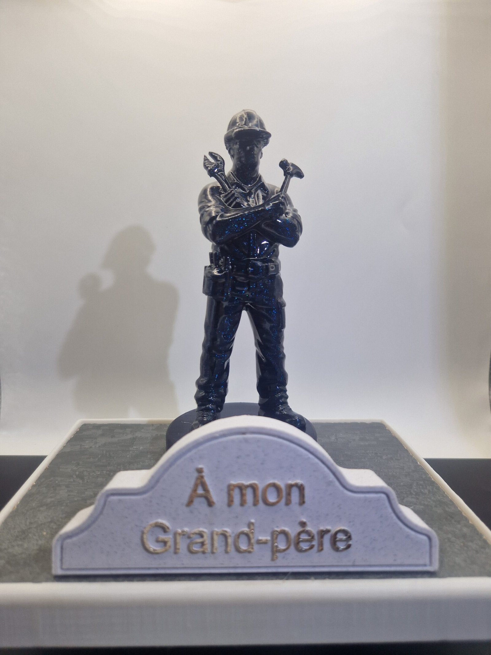 Plaque funéraire Ouvrier polyvalent personnalisée – Image 2