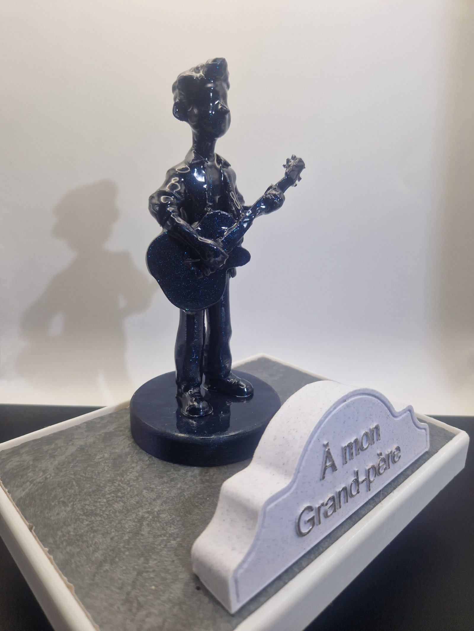 Plaque funéraire Guitariste personnalisée – Image 3